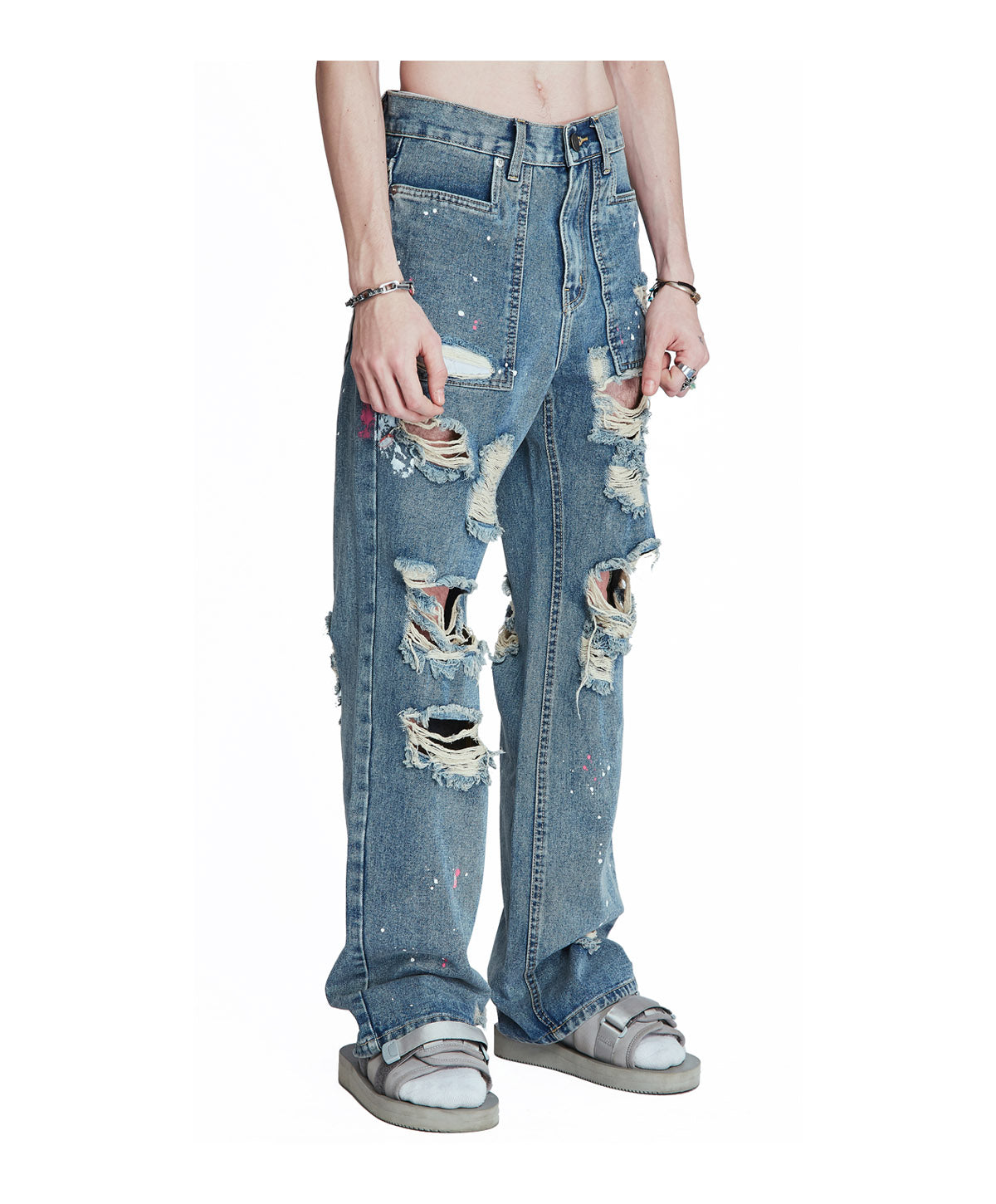 OFFONOFF RIPPED JEANS